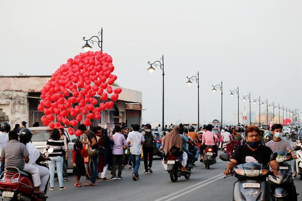 Créer une œuvre de land art durable : guide pratique des principes éco-responsables et astuces essentielles