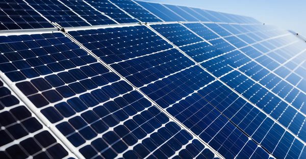 Panneau solaire photovoltaïque : guide pour réduire votre facture énergétique